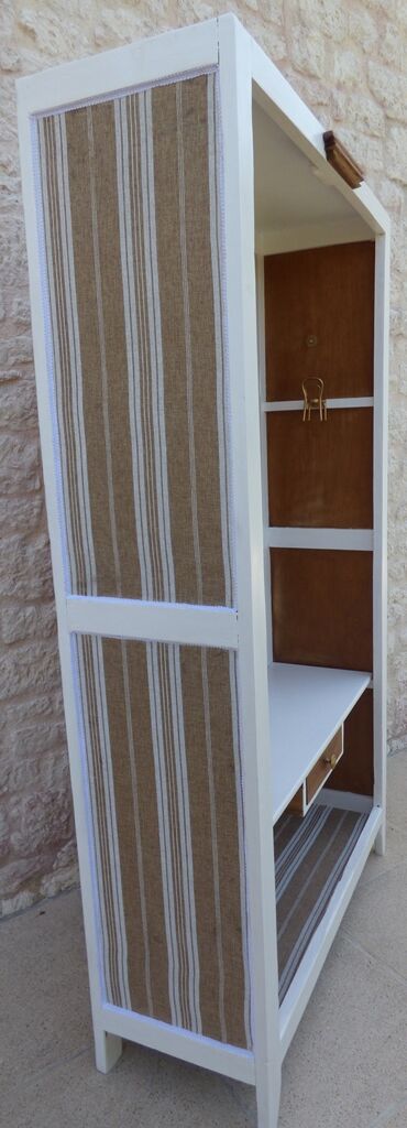 Entrance cabinet white cloakroom and wood linen upholstery fabric