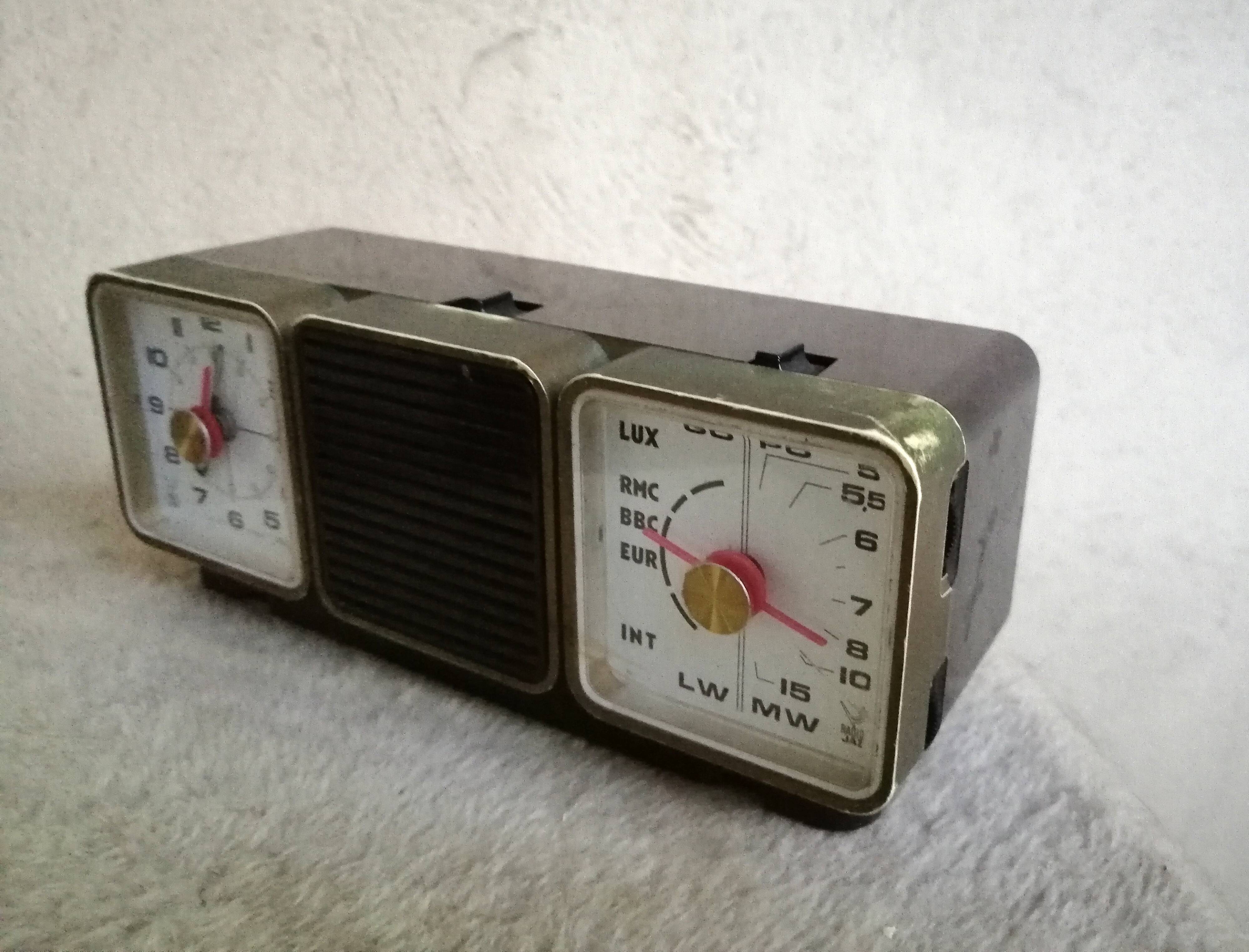 Vintage Jaz Alarm Clock Radio