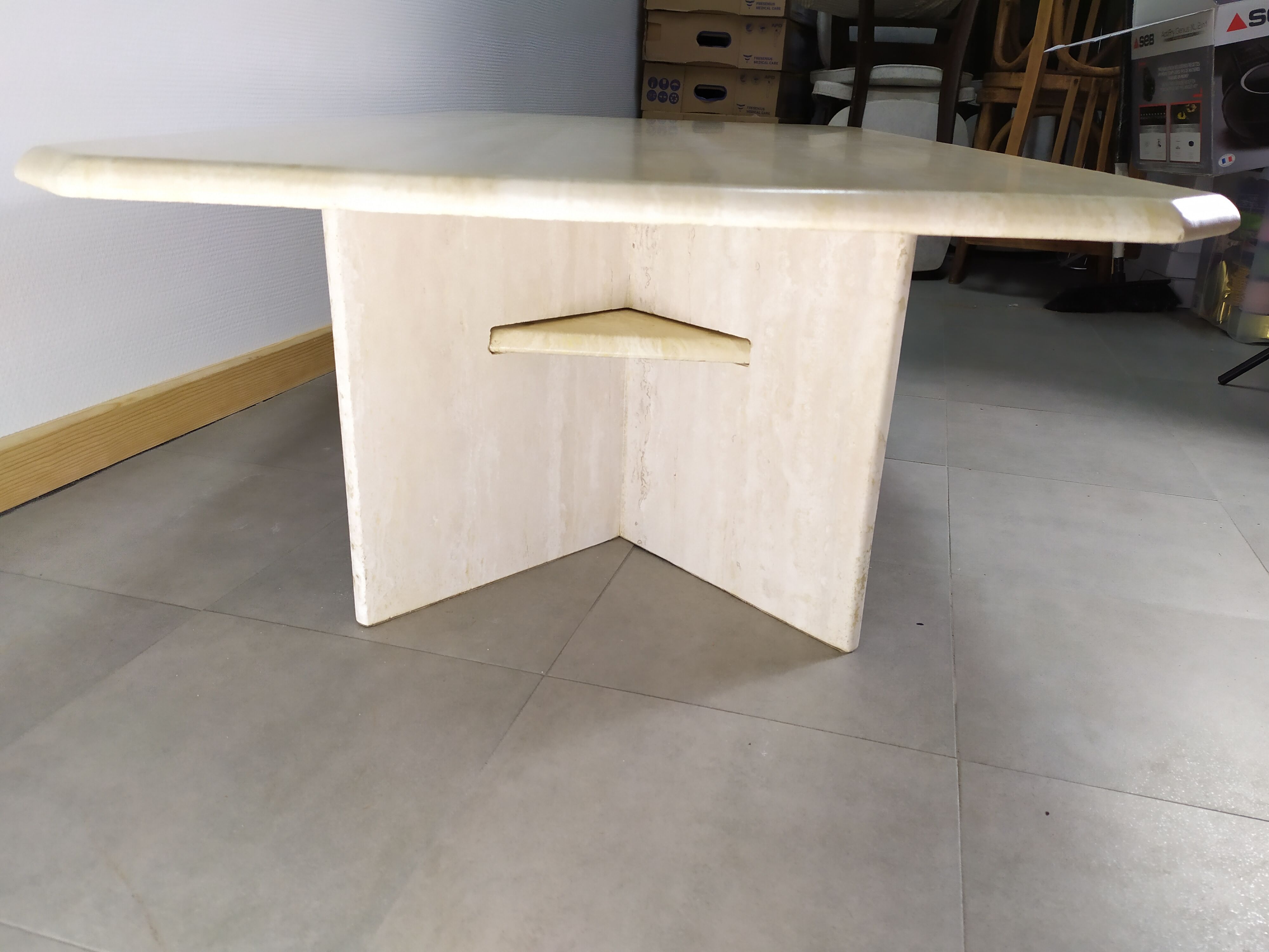 Coffee table marble travertine