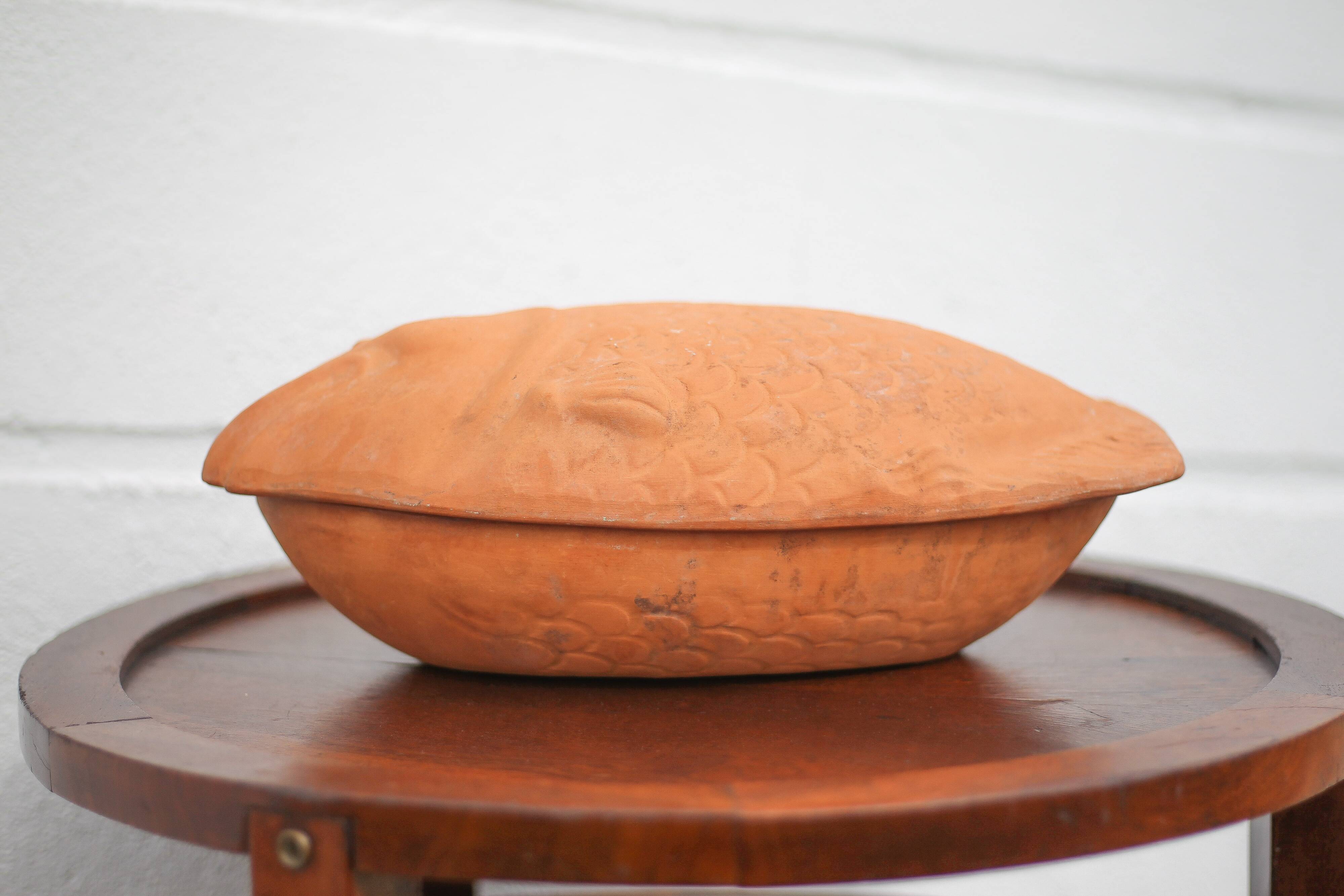 Vintage fish-shaped terracotta dish, zoomorphic dish