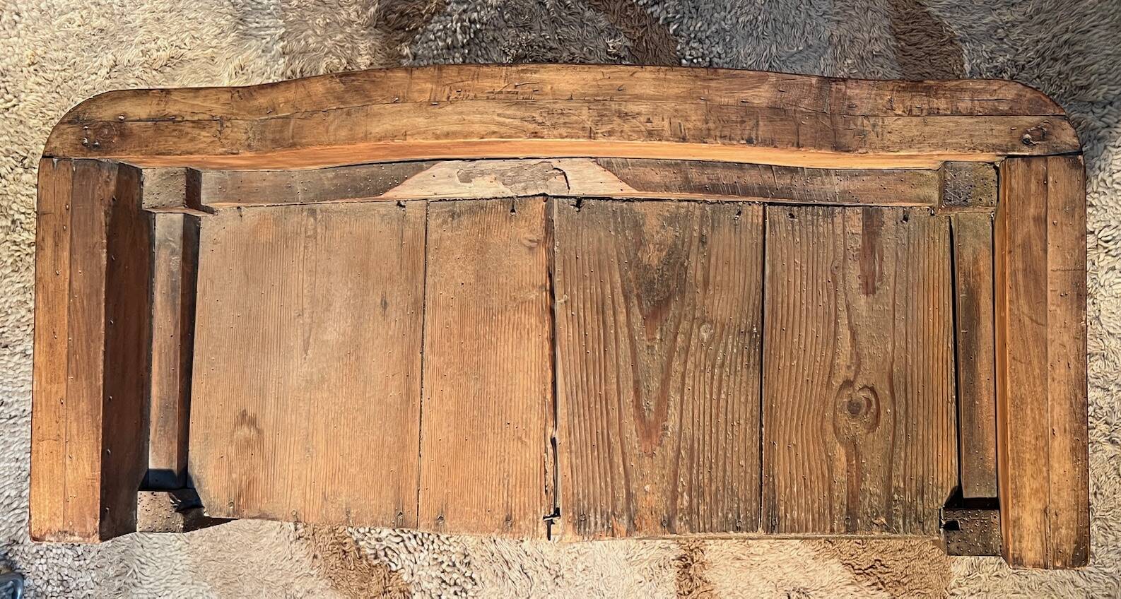 Panetière xviii, louis xv style walnut policeman's hat