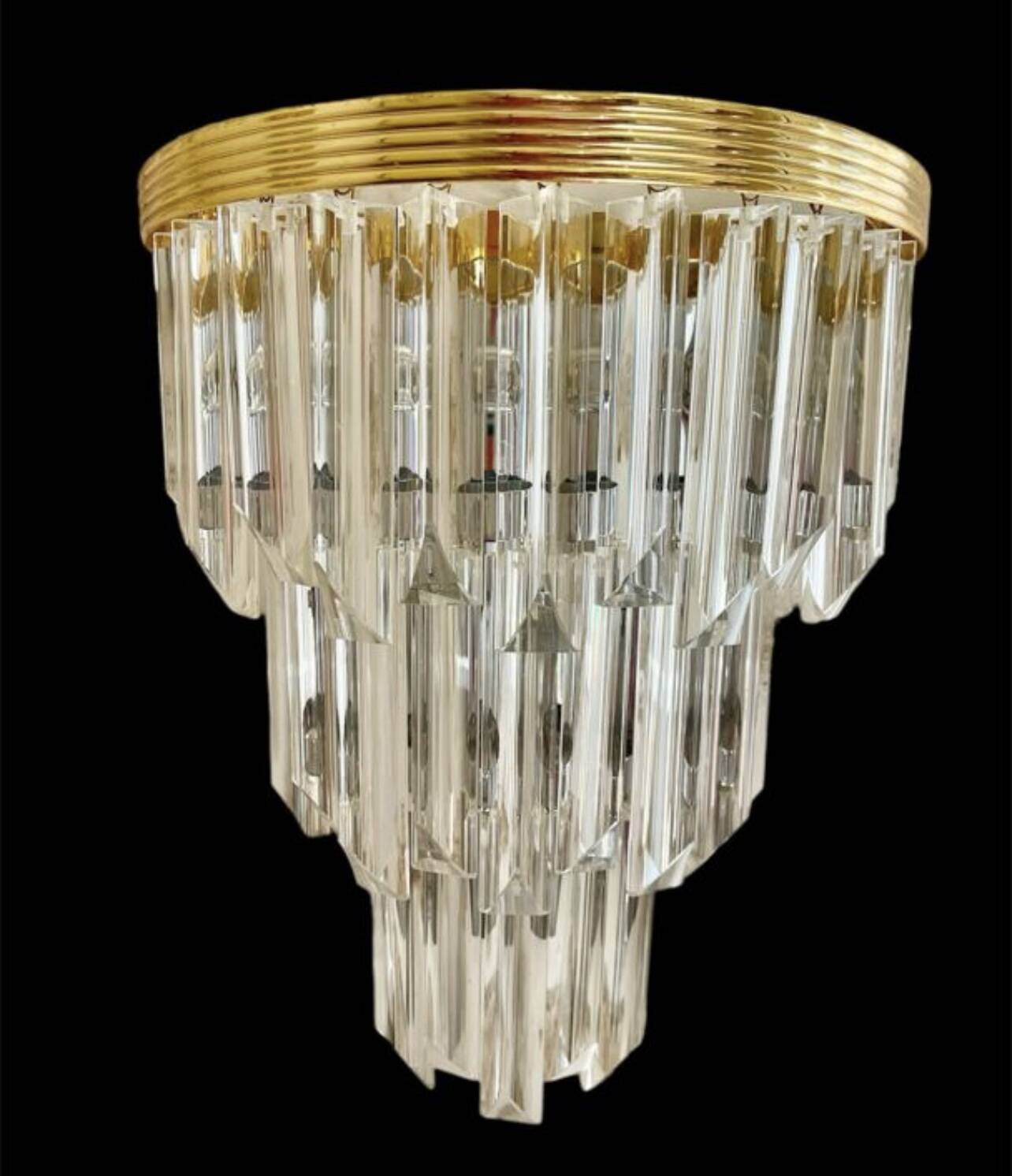 Venini wall lamp in glass with gold and chrome structure, Italy 1980