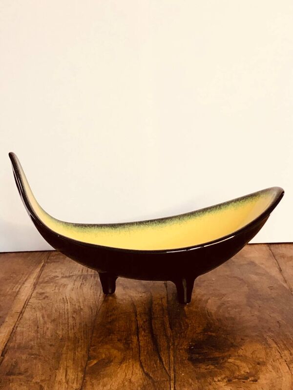 Grande Coupe tripode Céramidi . Jaune et noire Signature incisée céramidi
