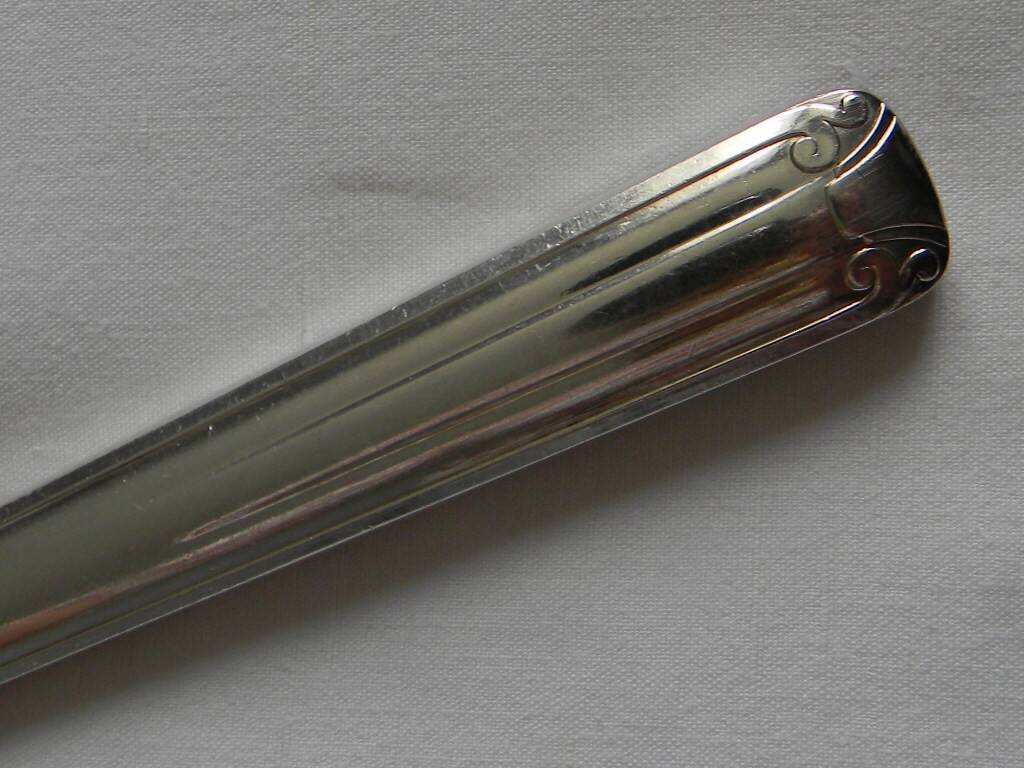 Set of 12 DIXI Art Deco silver metal handle knives.