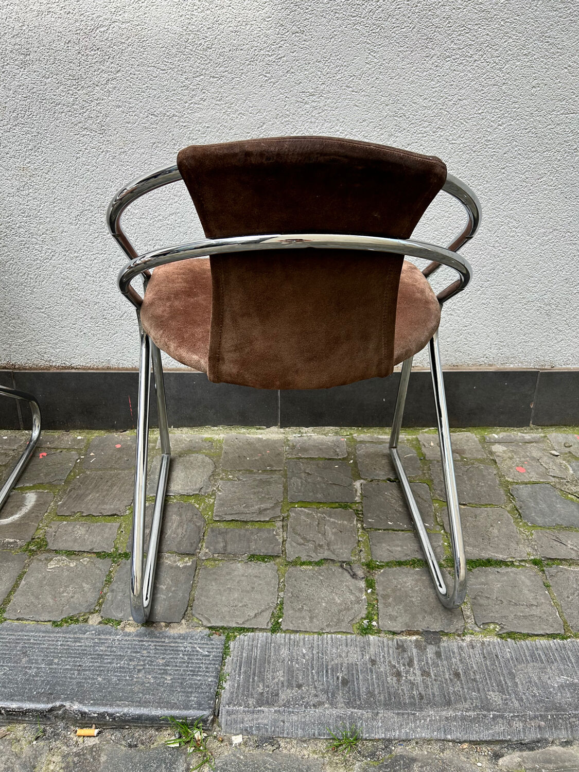 6 vintage chrome and suede design chairs