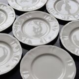 10 assiettes à dessert vintage en faïence ivoire au marli chantourné