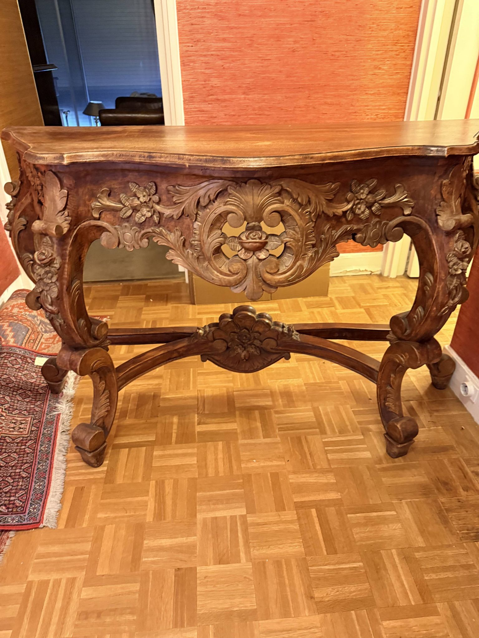 Antique carved wooden console – Louis XIV style – floral decoration