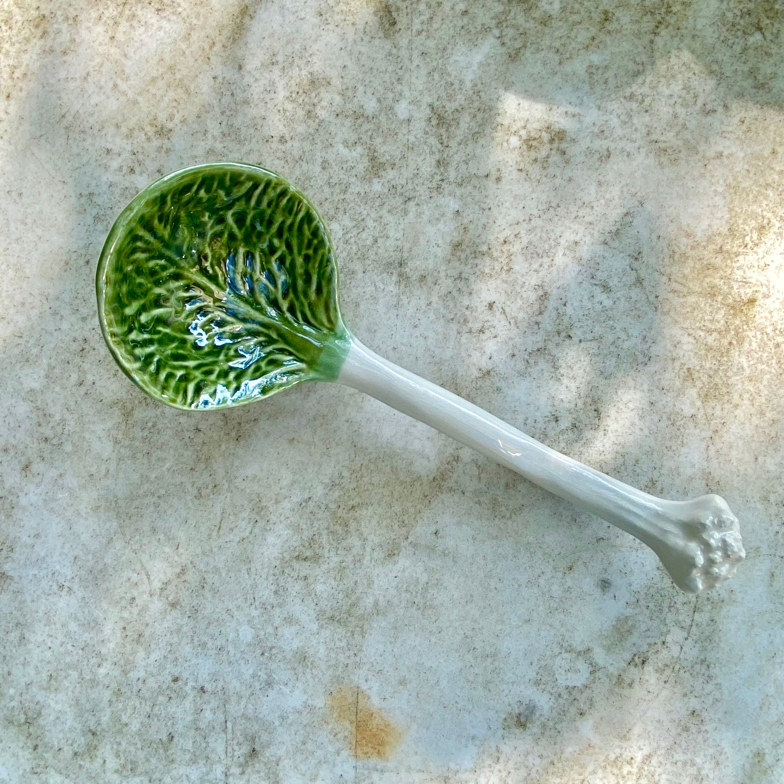 Soupière en faïence - Décor végétal-choux-fleur