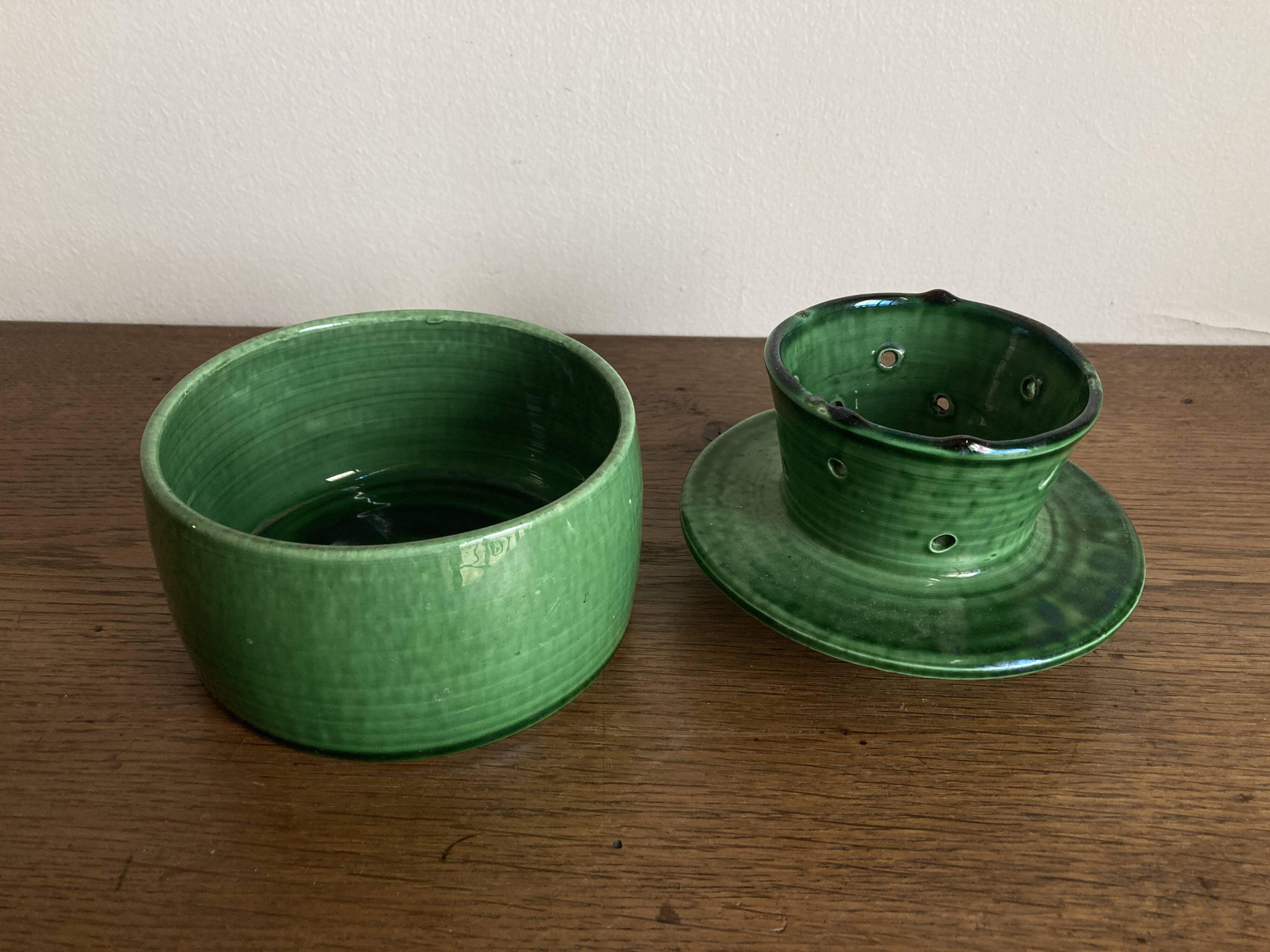 Foucart Jourdan Green glazed earthenware butter dish with water reservoir, 1960