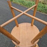 Set of 4 solid organic chairs