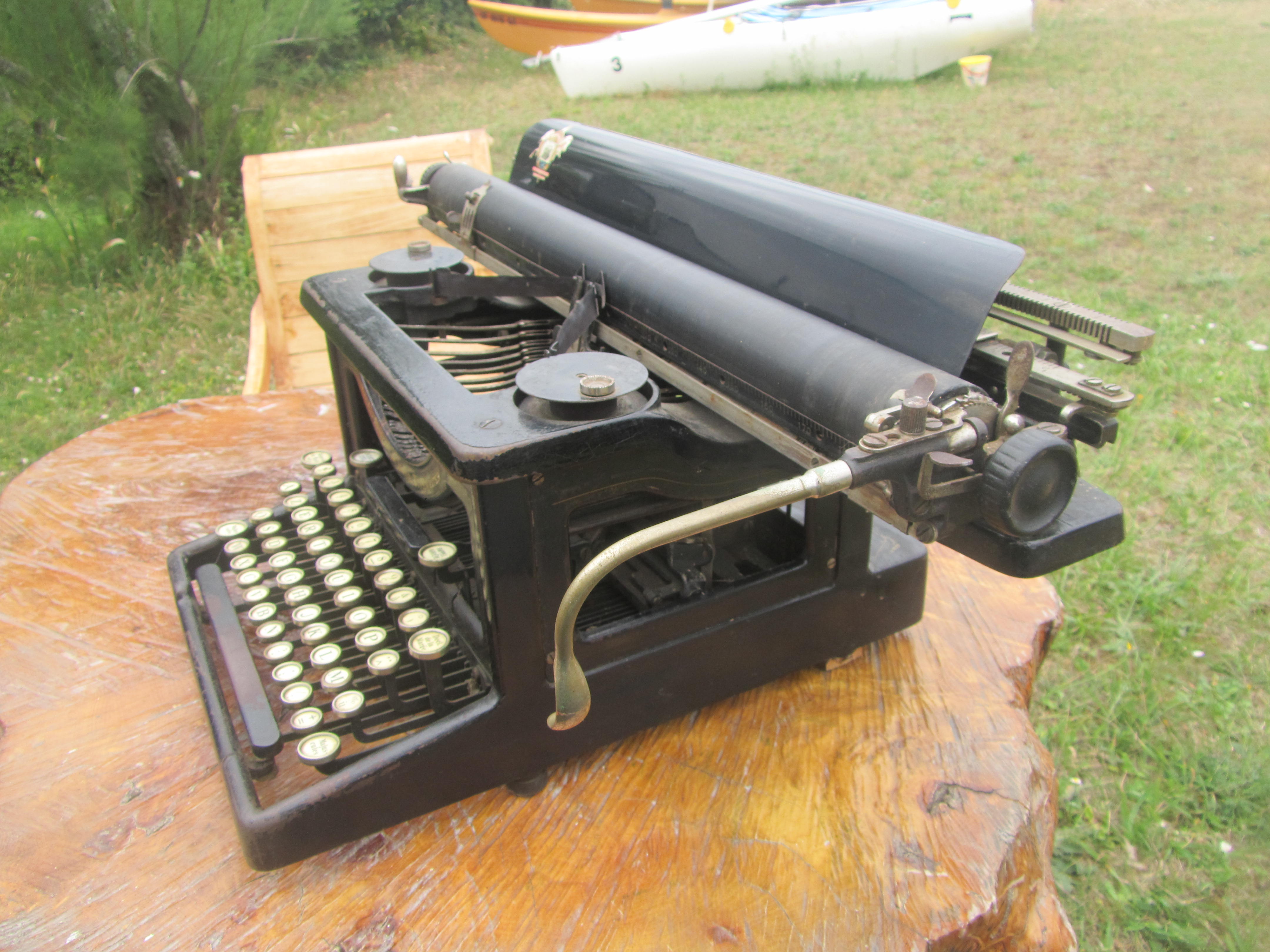 LC Smith typewriter 20 extra wide cart 18 inches