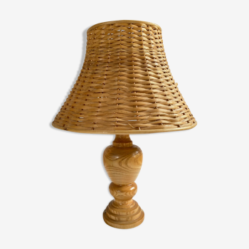 Lampe pied en bois abat jour en rotin