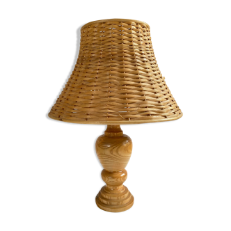 Wooden foot lamp rattan lampshade