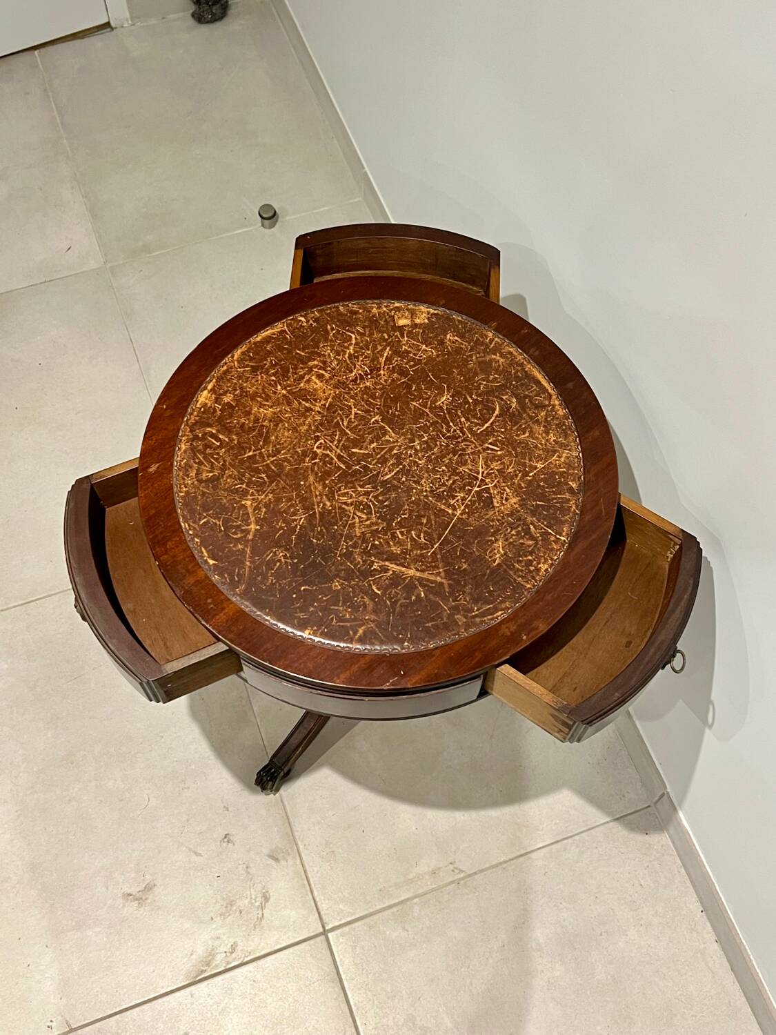 English Regency style pedestal table