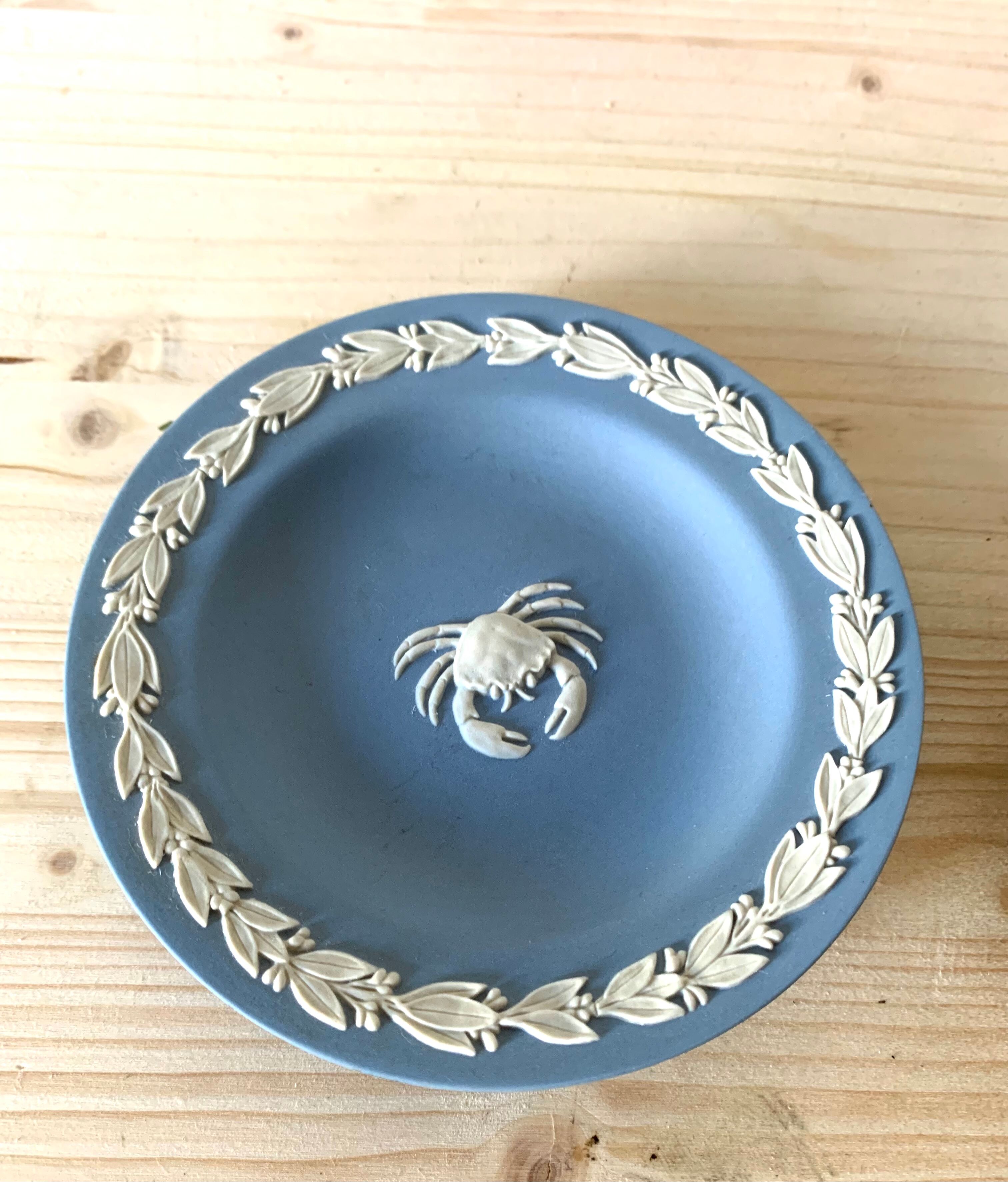 Empty Wedgwood pocket