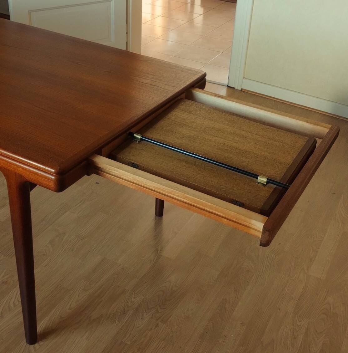 Dining table by Johannes Andersen