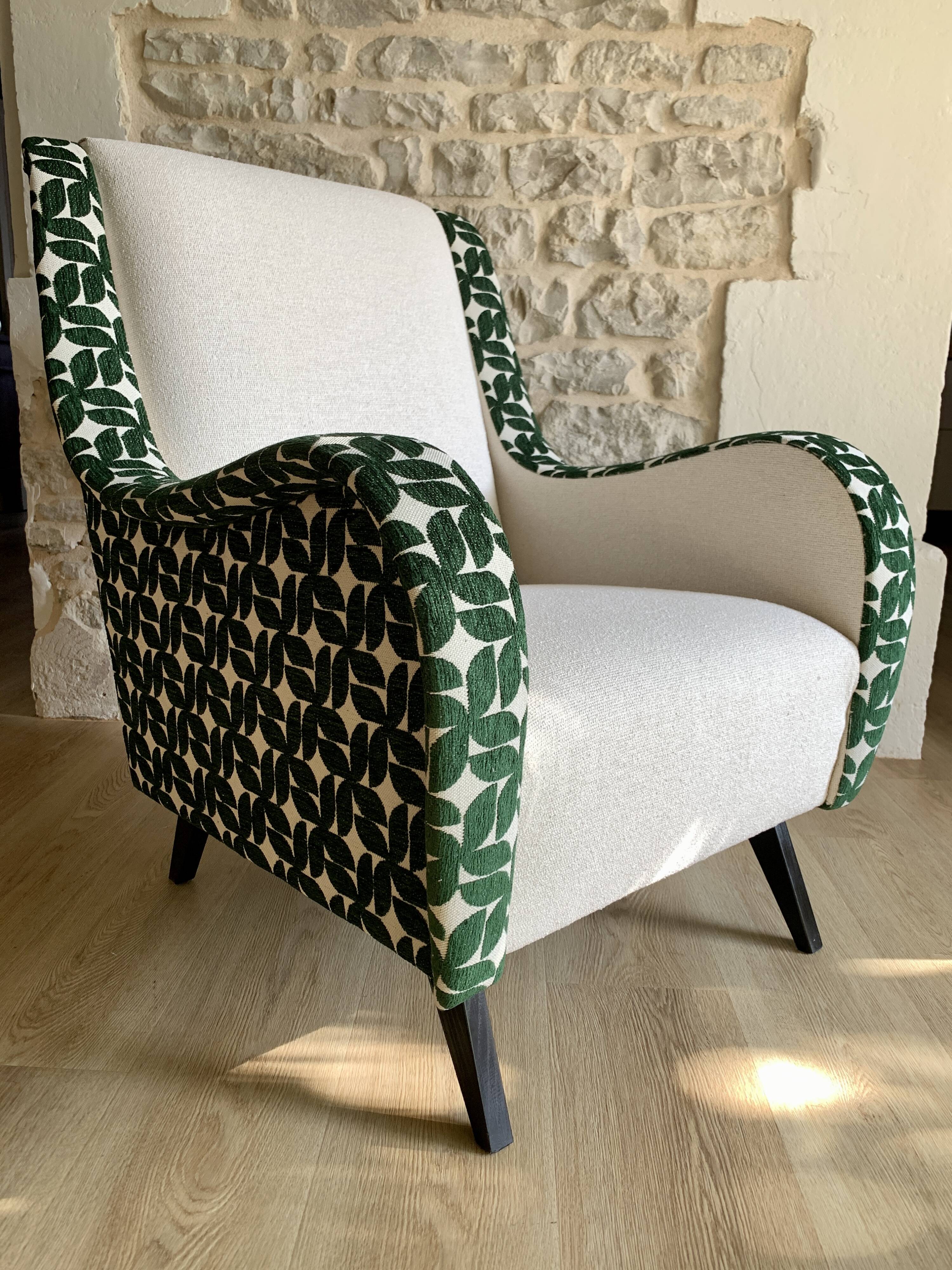 Vintage armchair from the 60s fully restored
