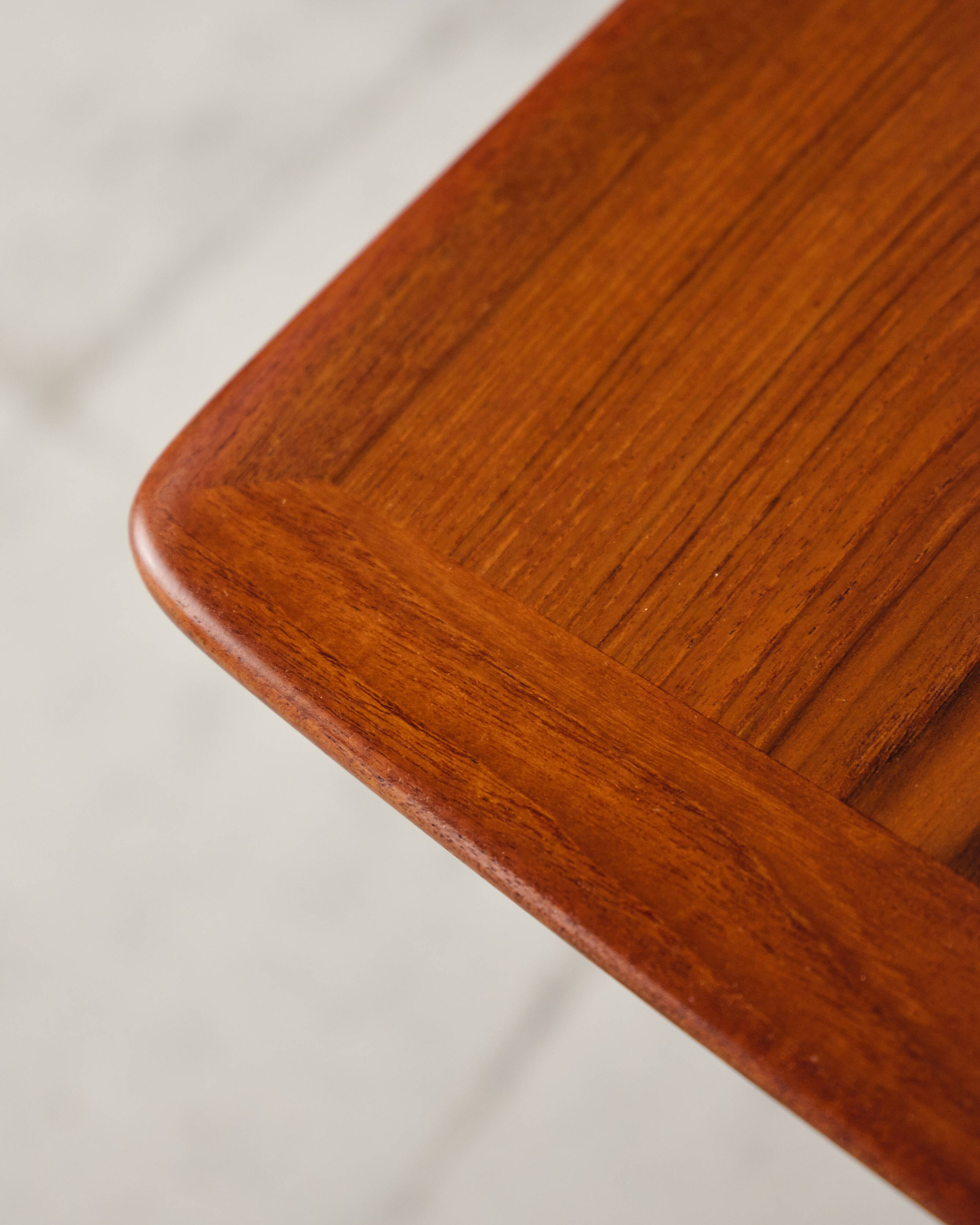 Extendable table by Svend Aage Madsen for K. Knudsen & Son