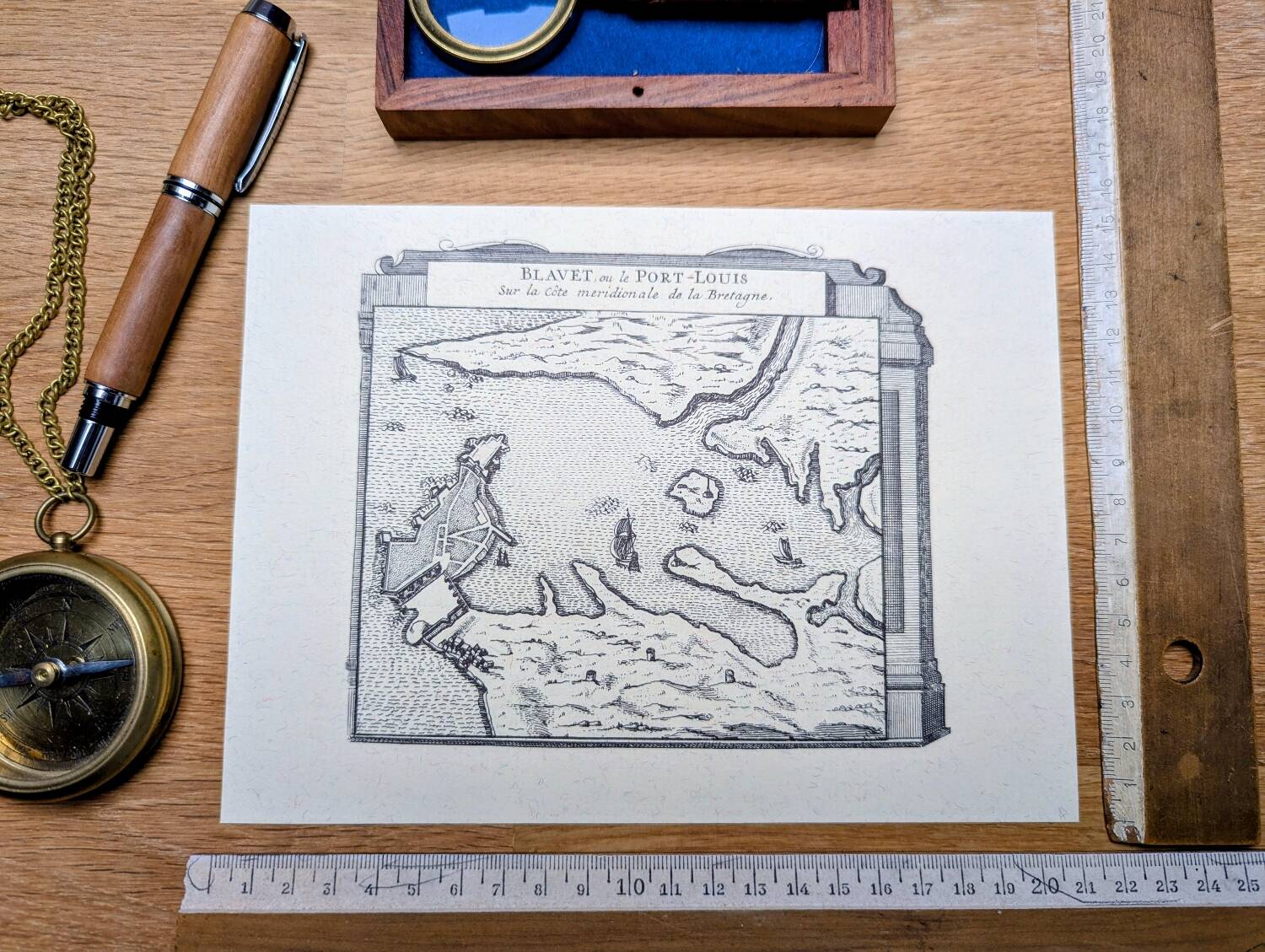 Printed in 1970, Port-Louis, Brittany.