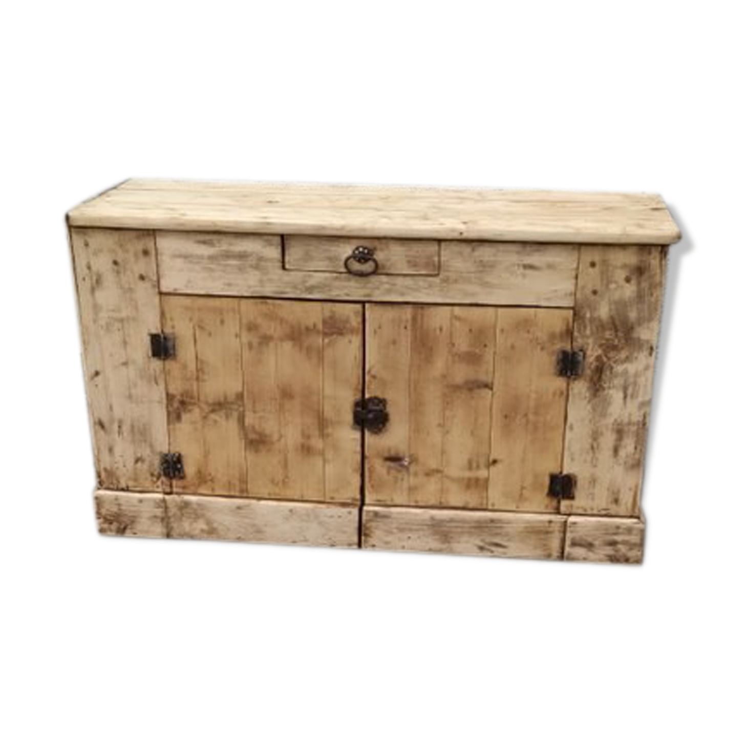 Parisian buffet in natural wood