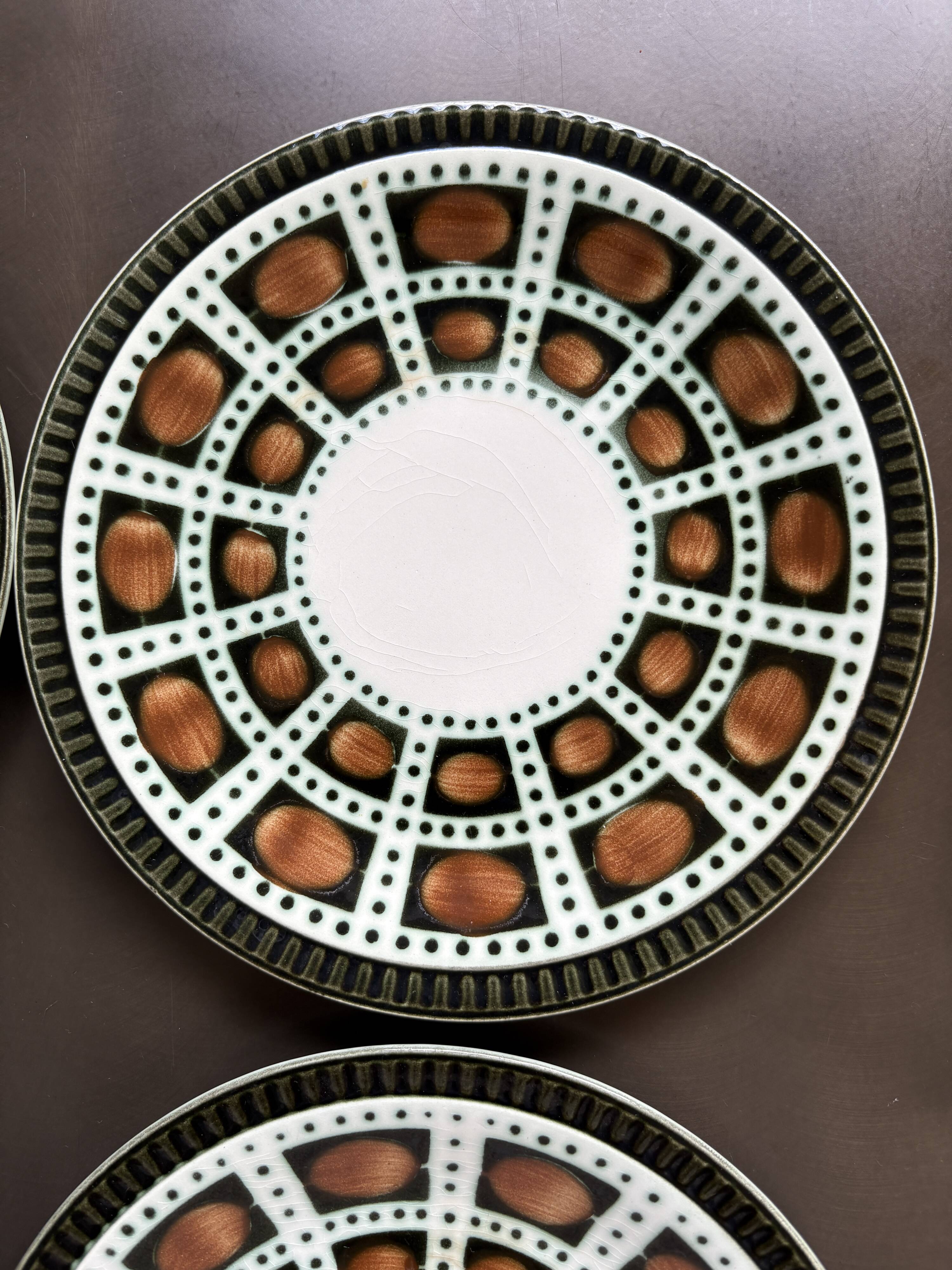 6 Assiettes à dessert vintage BOCH La Louvière