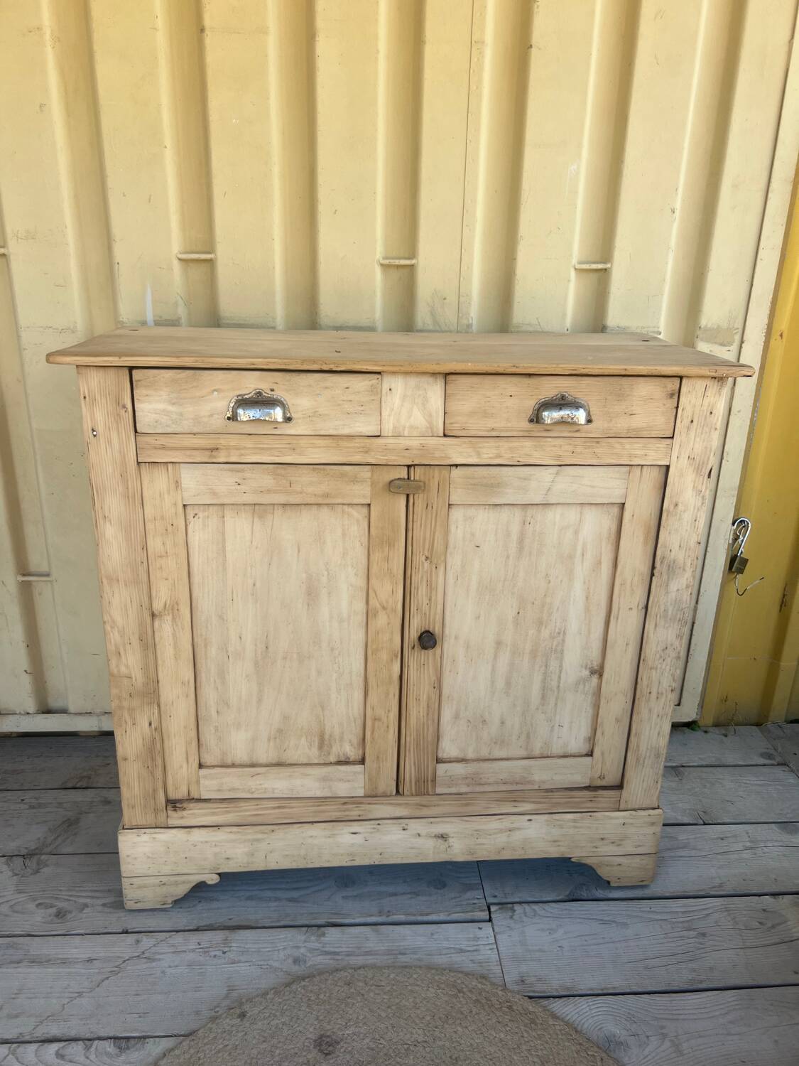 Parisian-style buffet