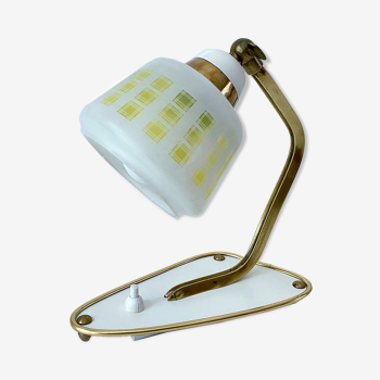 Lampe de table chevet vintage années 50, blanc laiton opaline