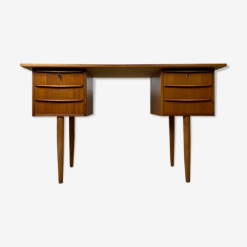 Vintage Scandinavian teak desk, 60s