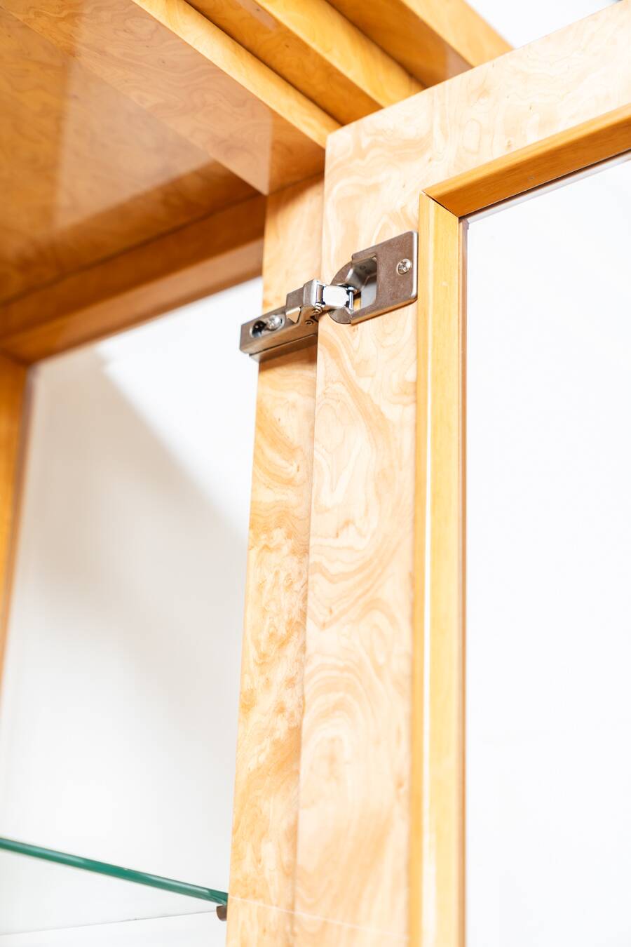 Aparador con vitrina, 1980/1990