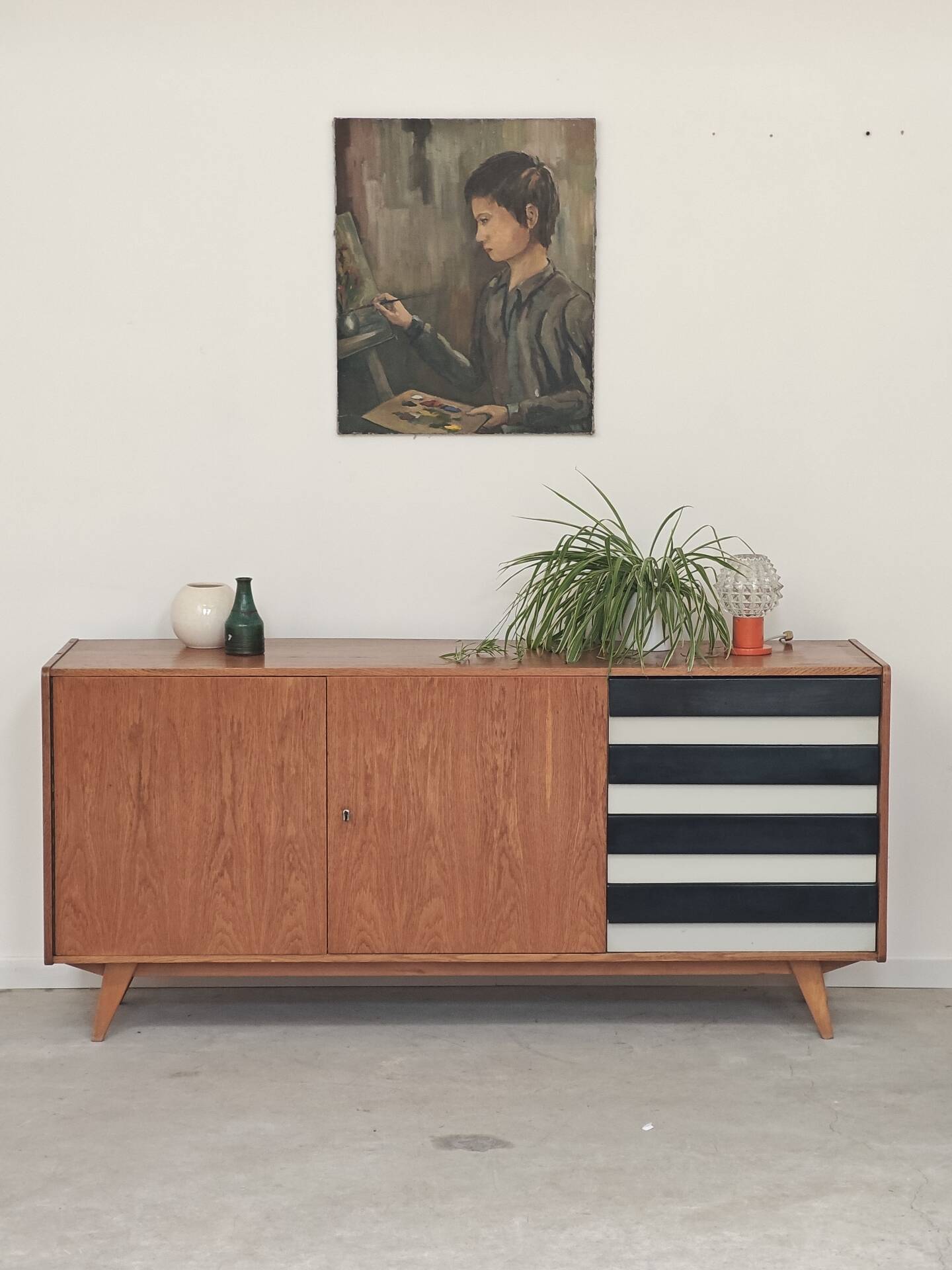 Enfilade U460 in white and black by Jiri Jiroutek for Interier Praha 1960