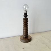 Pied de lampe rustique en bois tourné années 50, luminaire rustique vintage