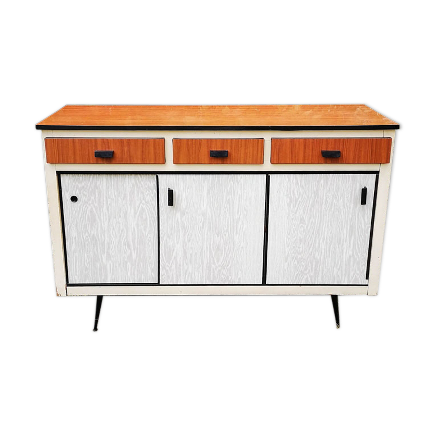 Formica buffet