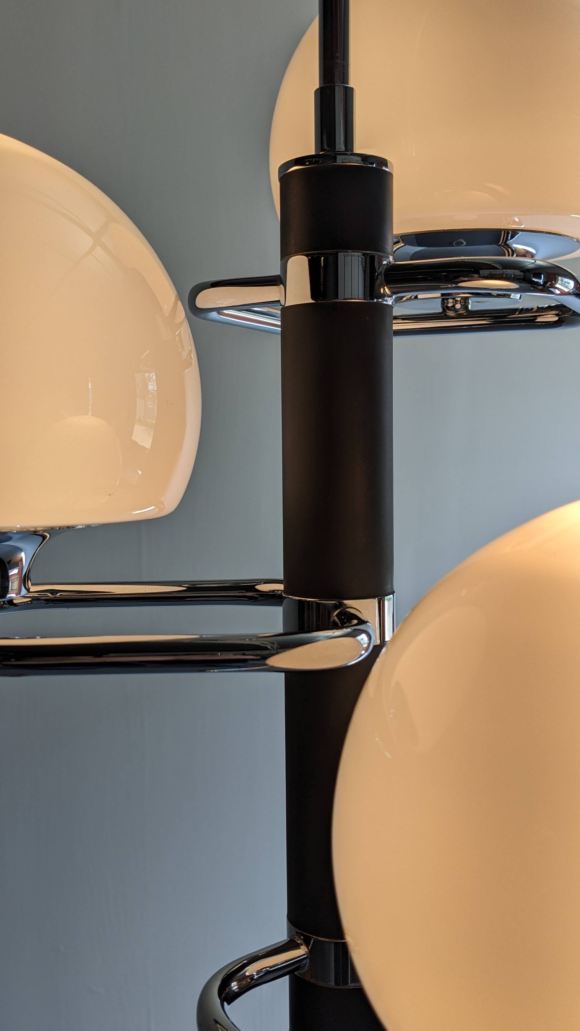 Space Age 3-light chandelier in white opaline, Italy circa 1970