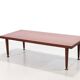Table basse scandinave moderne en teck du milieu du siècle