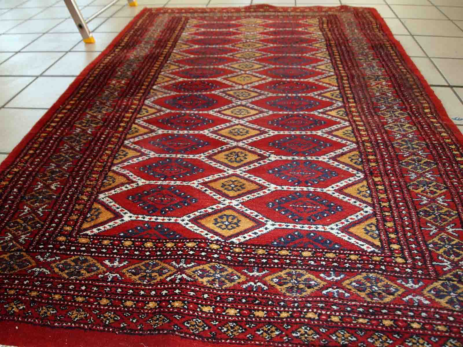 Vintage carpet Uzbek Bukhara handmade 100cm x 152cm 1960s, 1C726