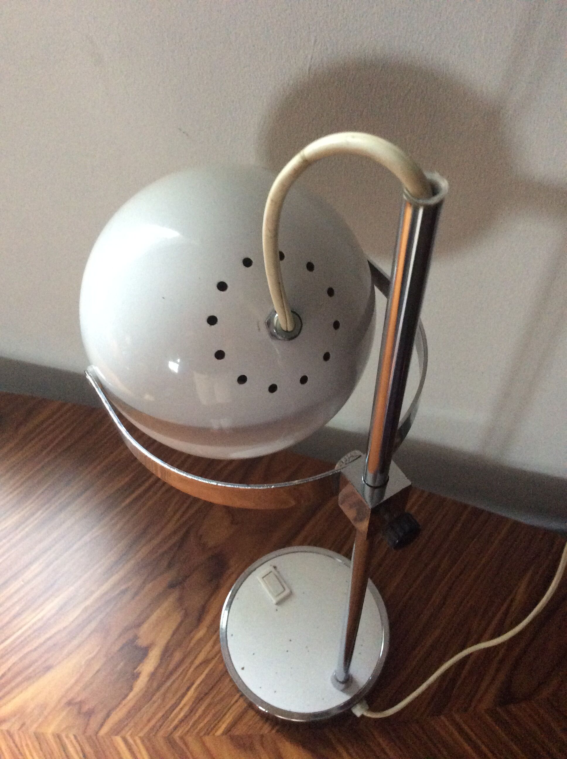 Lampe eye ball vintage, années 60-70