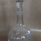 Ancienne carafe à vin / carafe à décanter en verre et cristal.