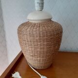 Ceramic lamp base and vegetable fiber