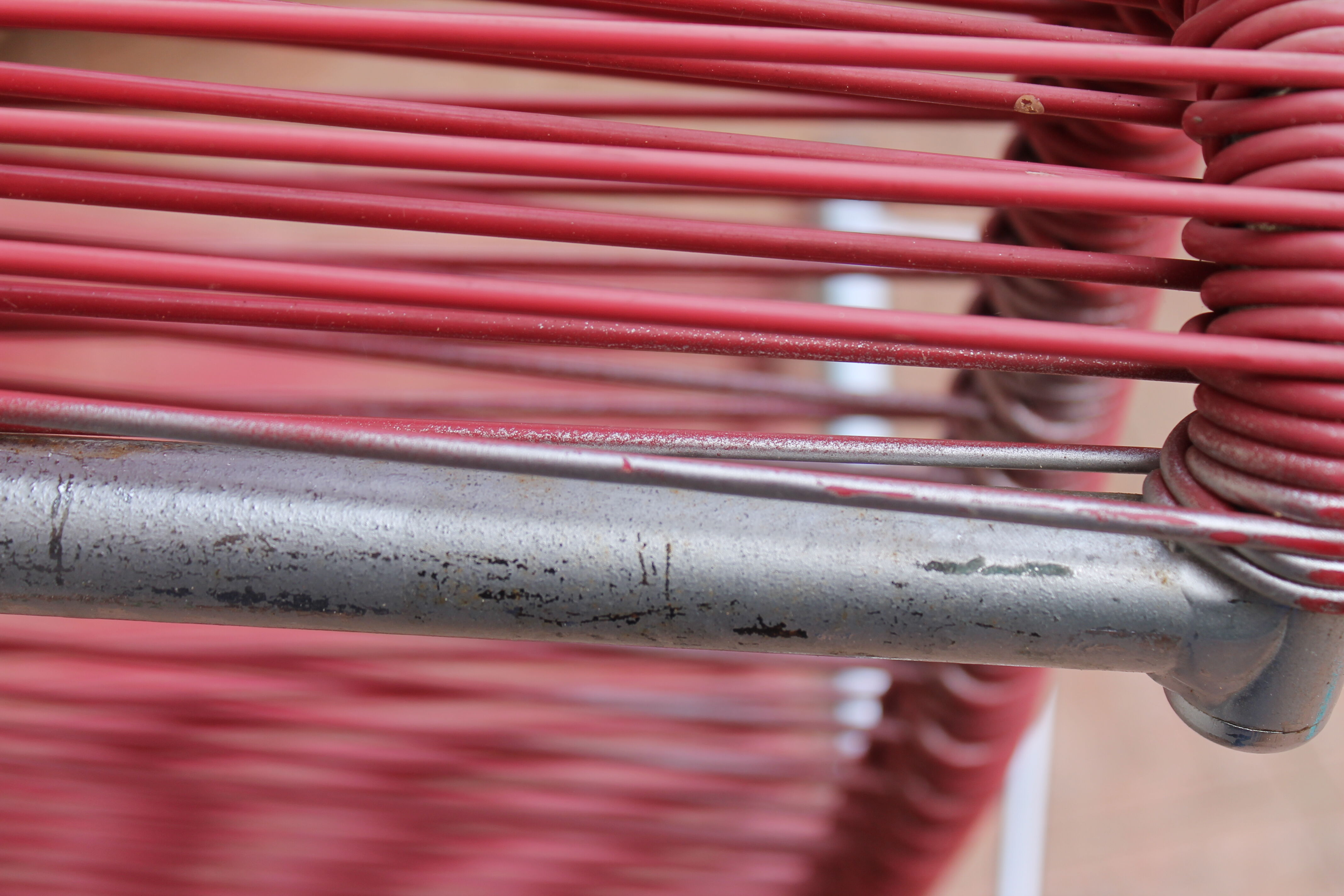 Reclining scoubidou chair