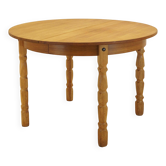 Round oak table, Danish design, 1960s, designer: Henning Kjærnulf