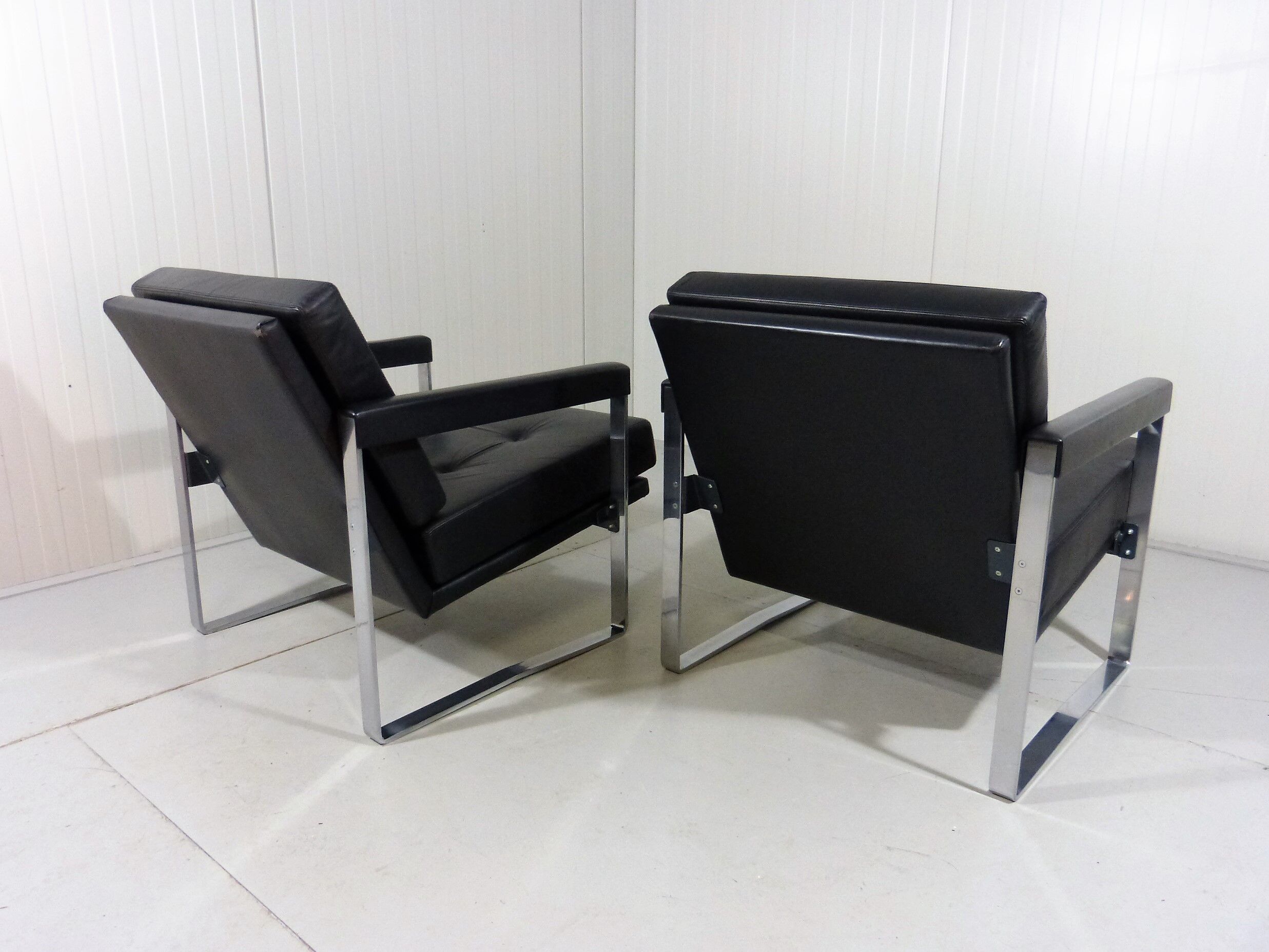 Hein Salomonson black leather lounge chairs 1968