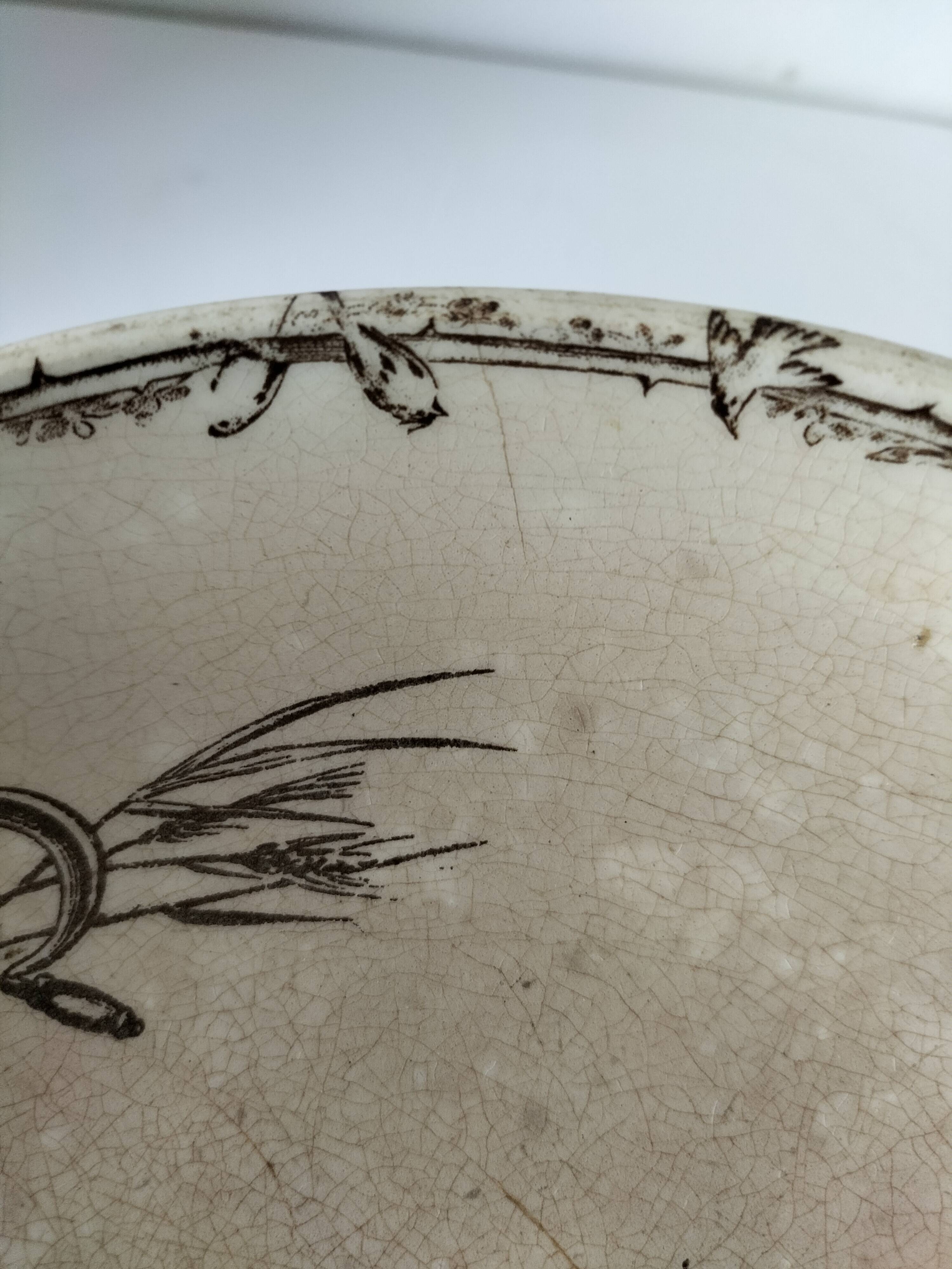 Plate on pedestal HB & Cie