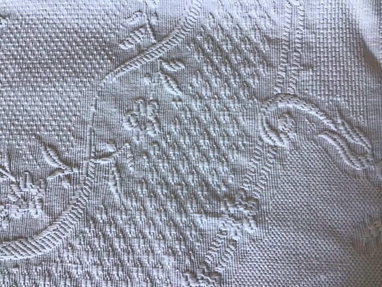 19th bed top in cotton piqué marked MC