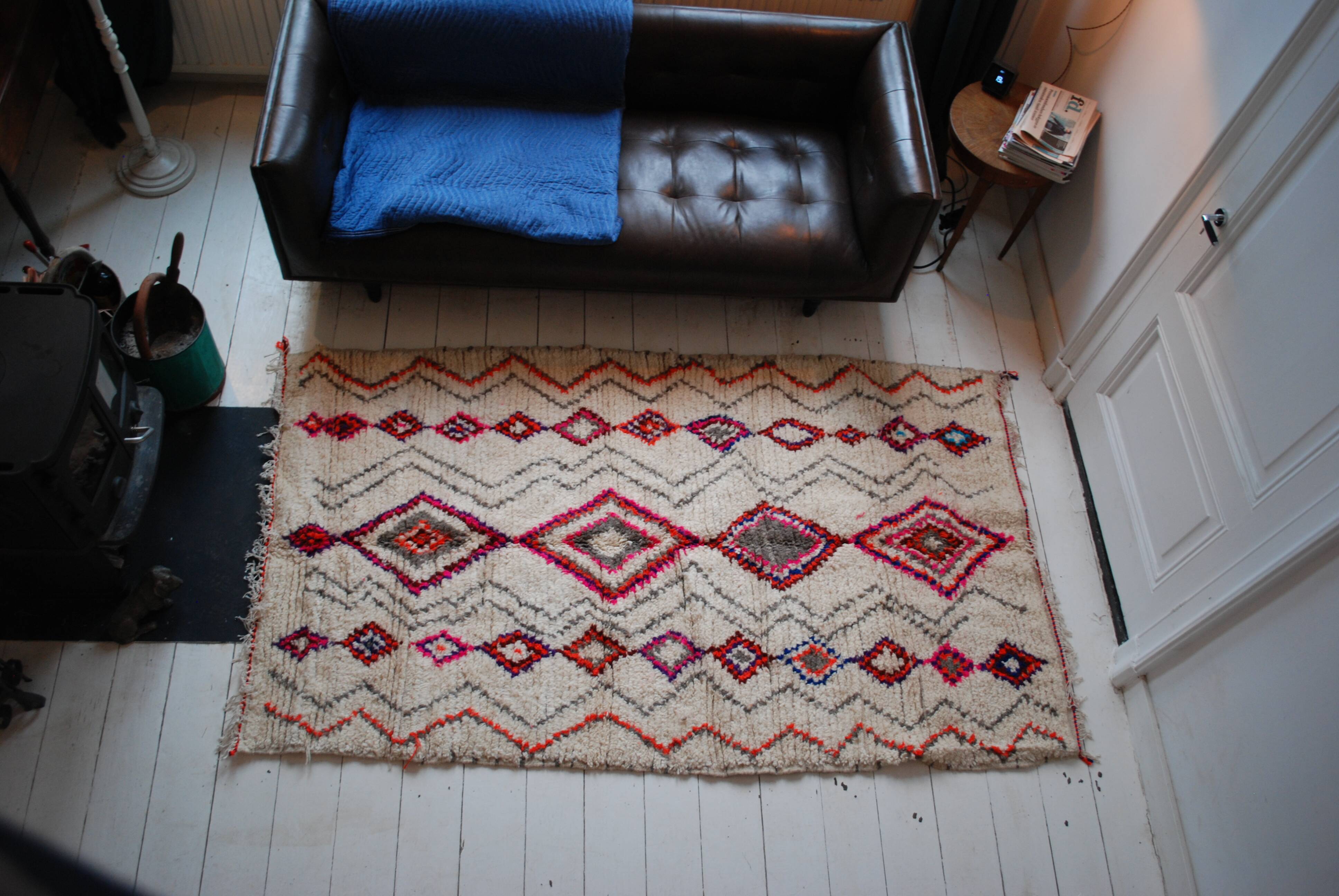 Carpet berber, 100% wool - 250x150cm