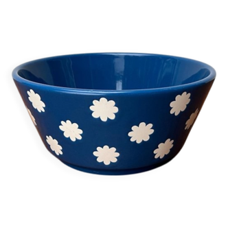 German ceramic bowl from the mid-century by Wächtersbach, 1960s.