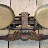 Skeleton beak balance the parisian Testut ancient maraicher epicier