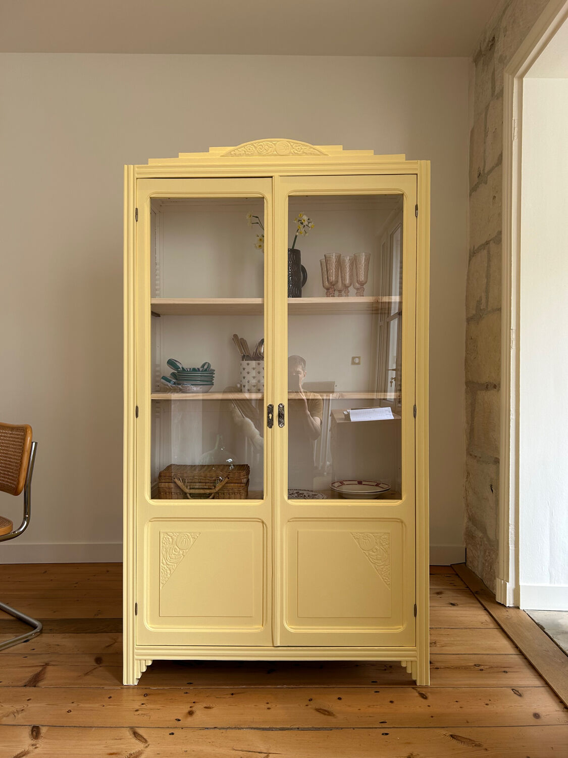 Art Deco glass cabinet (renovated)