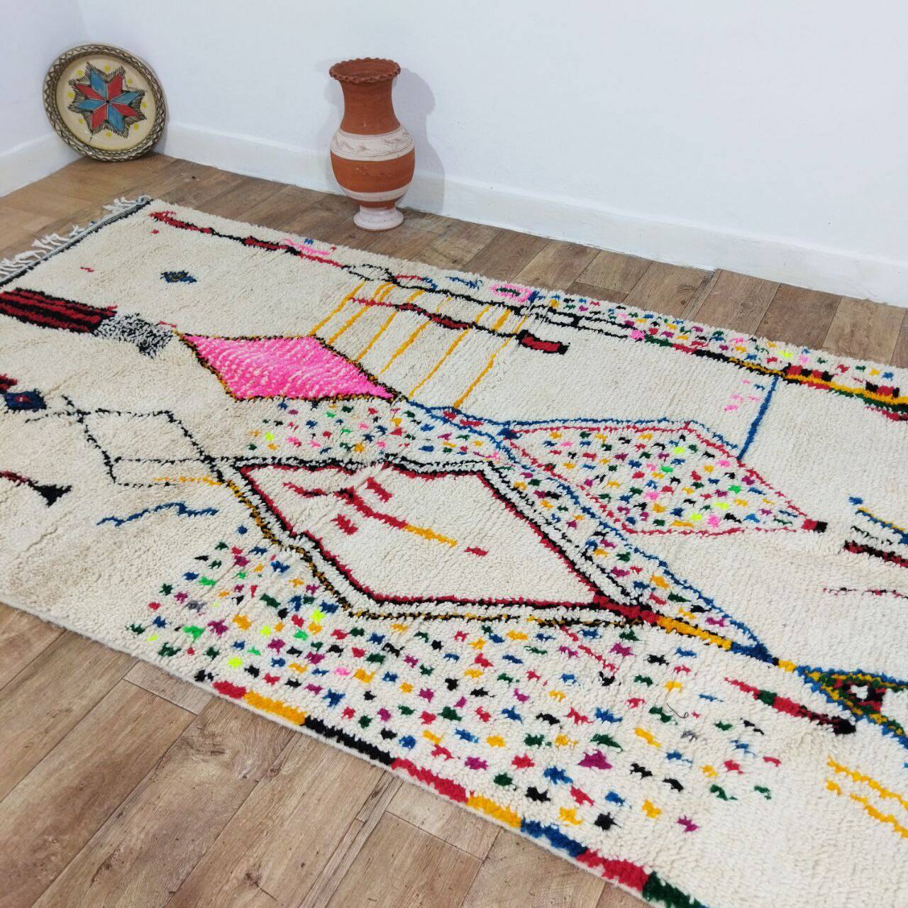 Handmade Moroccan Berber Rug 276 X 153 CM