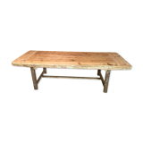 Farm table
