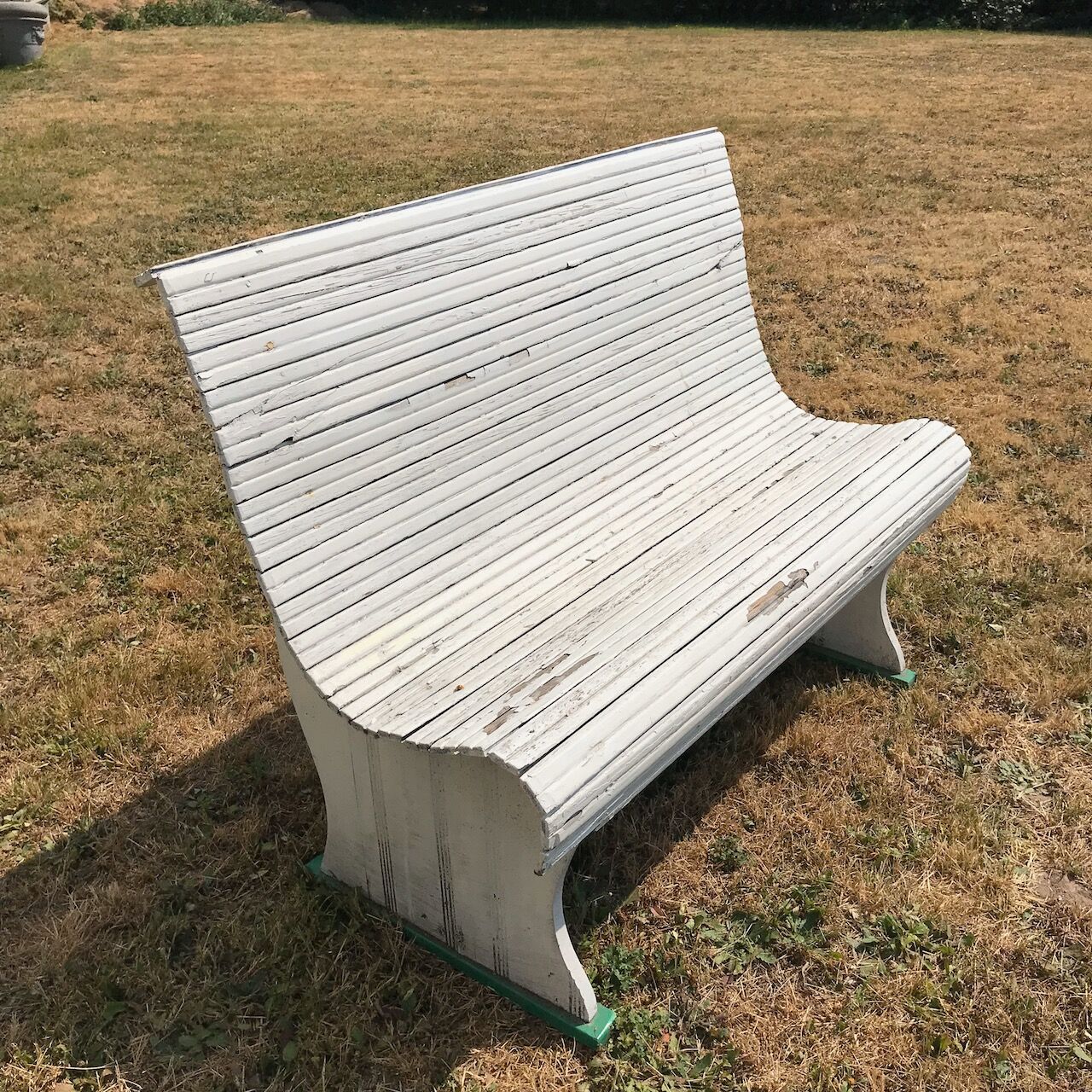 Wood garden bench